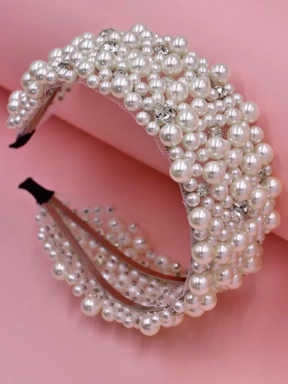 NWT ELEGANT FAUX PEARL HEADBAND LUXURIOUS ACCESSORY